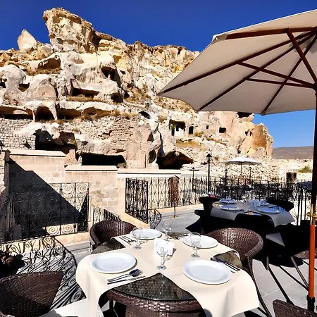 Has Cave Hotell 2*