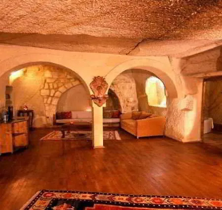 Has Cave Hotell